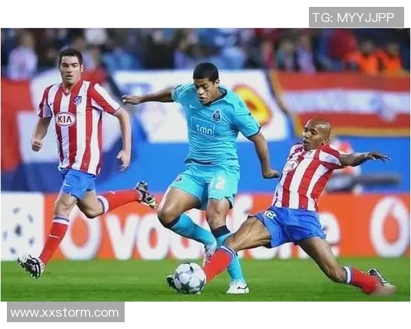 中超激战波尔图与马竞战平点球大战引发争议与热议