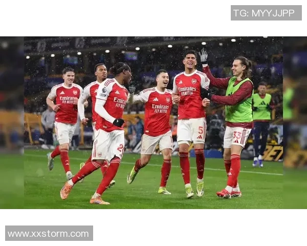 友谊赛精彩对决里昂逆转阿森纳补时进球引发争议与狂欢